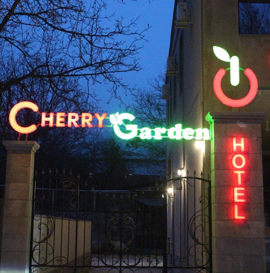 Cherry Garden Boutique Hotel Yeghegnadzor Exteriör bild