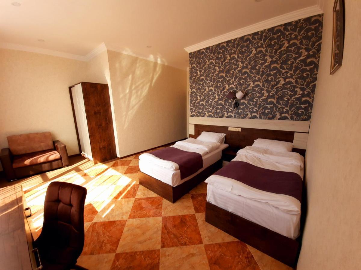 Cherry Garden Boutique Hotel Yeghegnadzor Exteriör bild