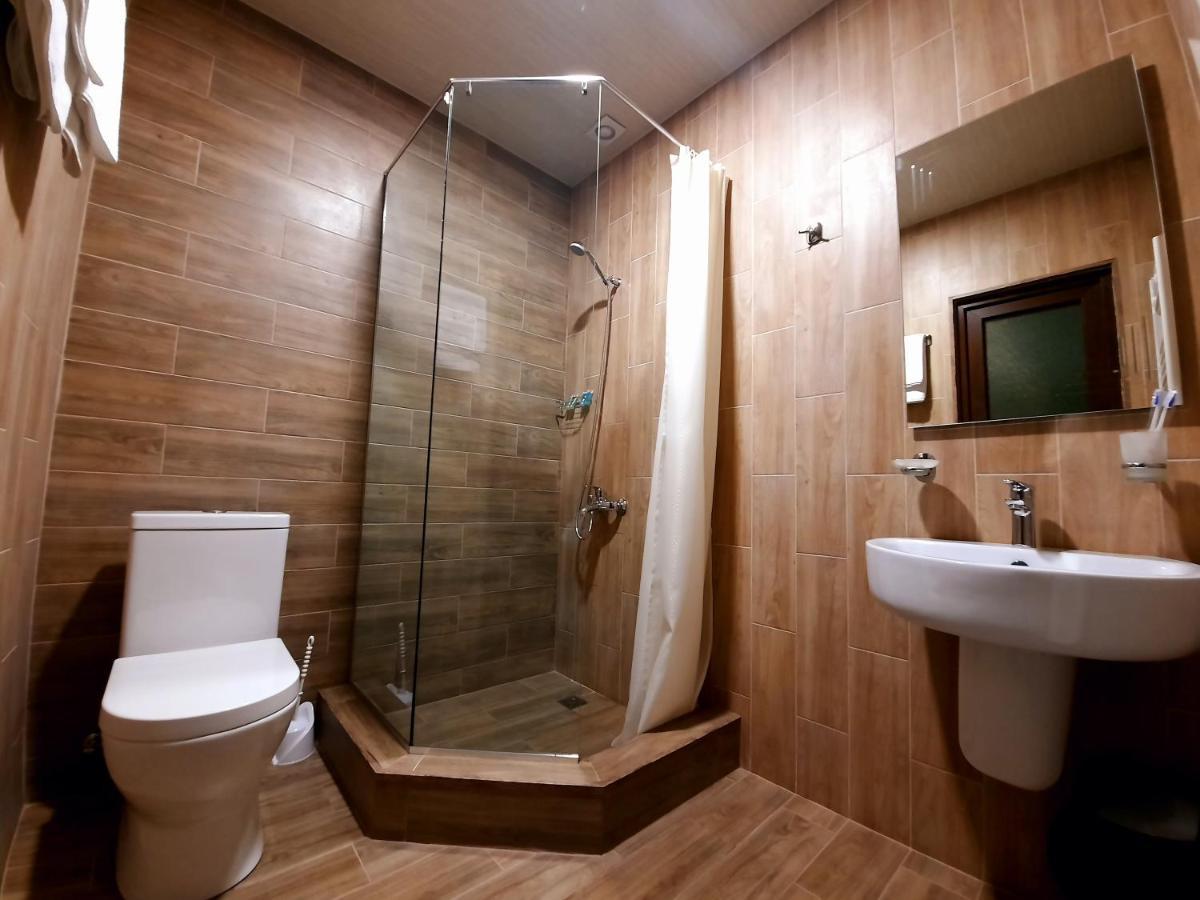 Cherry Garden Boutique Hotel Yeghegnadzor Exteriör bild