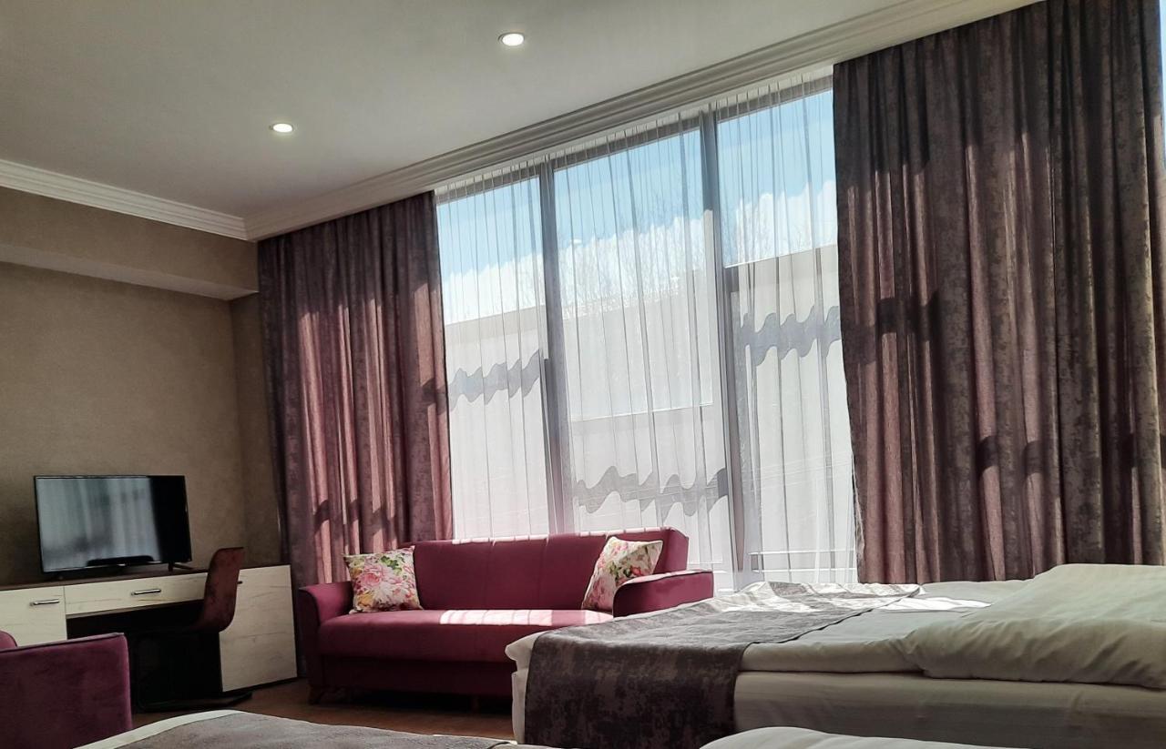 Cherry Garden Boutique Hotel Yeghegnadzor Exteriör bild
