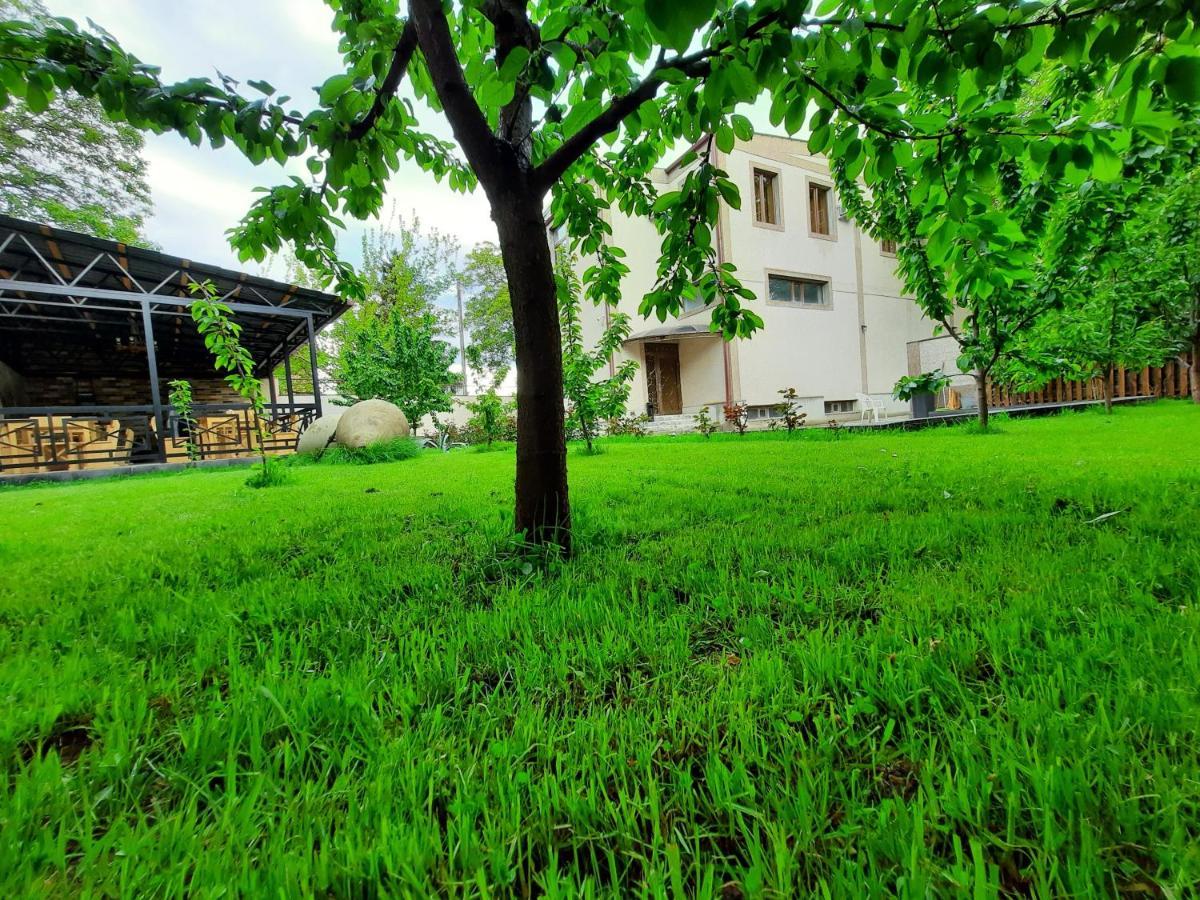 Cherry Garden Boutique Hotel Yeghegnadzor Exteriör bild
