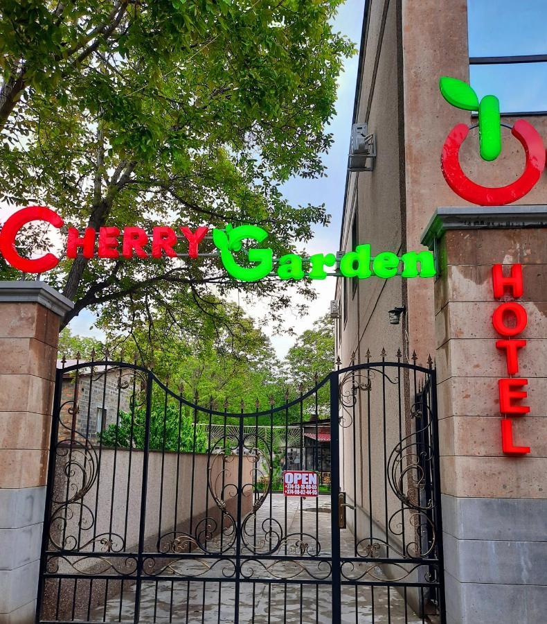 Cherry Garden Boutique Hotel Yeghegnadzor Exteriör bild